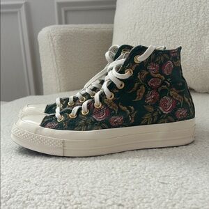 Converse Bloom Women’s Green Floral High-Top Sneakers